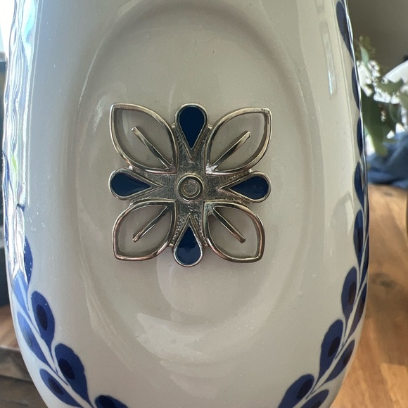 EMPTY Clase Azul Reposado Tequila Bottle 750ml Hand Painted Blue & White - Picture 4 of 9